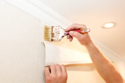 Pose de papier peint à Cressonsacq — revêtements muraux et toiles de verre